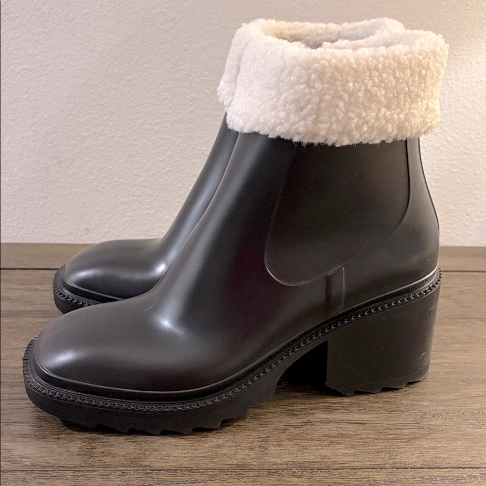 NIB [INC International Concepts] Eadin Faux Fur Cushioned Rainboots Women’s 10 - Picture 5 of 14